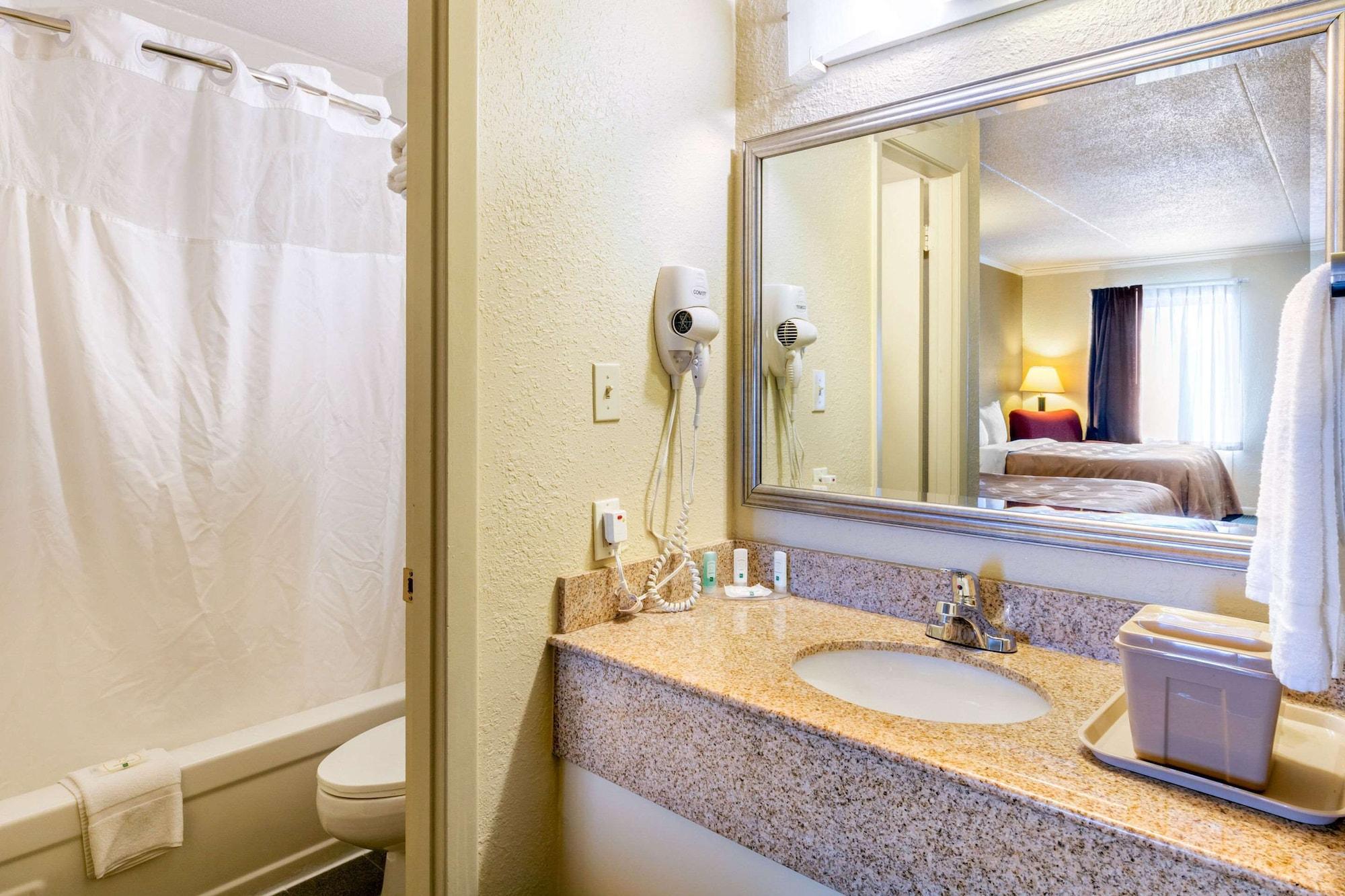 Quality Inn Manchester Kültér fotó